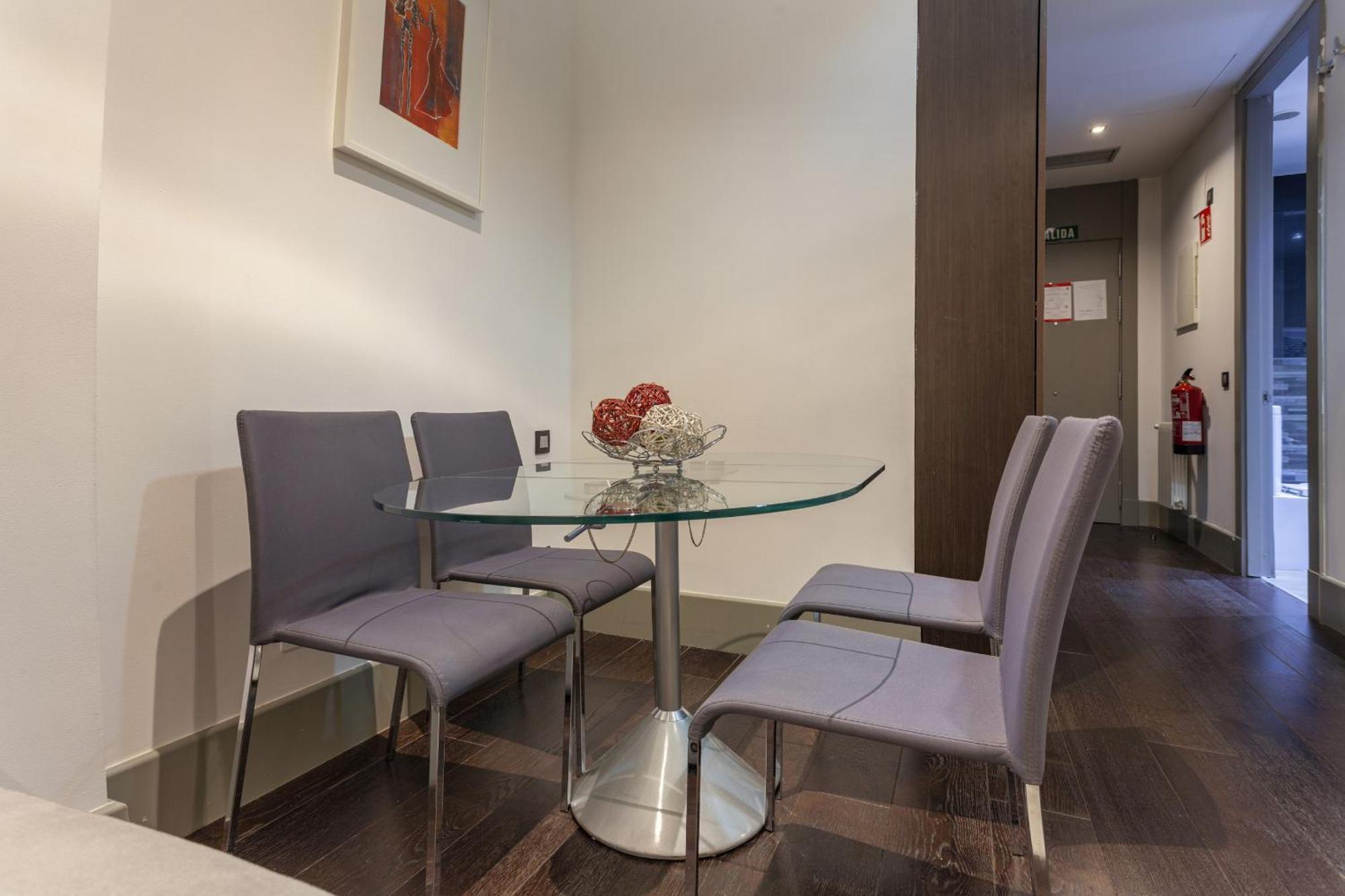 Apartamento Cibeles Studio En Madrid Buitenkant foto