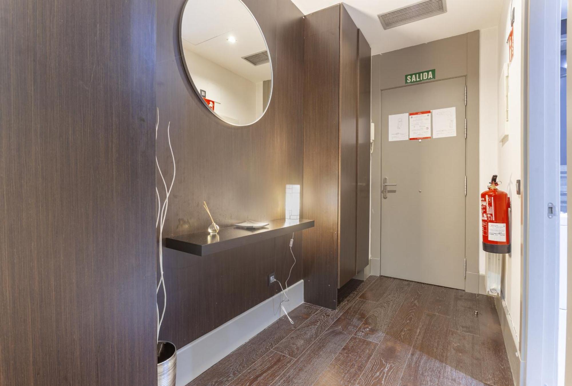 Apartamento Cibeles Studio En Madrid Buitenkant foto